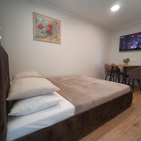 Dariaus Ir Gireno 6 Apartments Vilnius Dış mekan fotoğraf