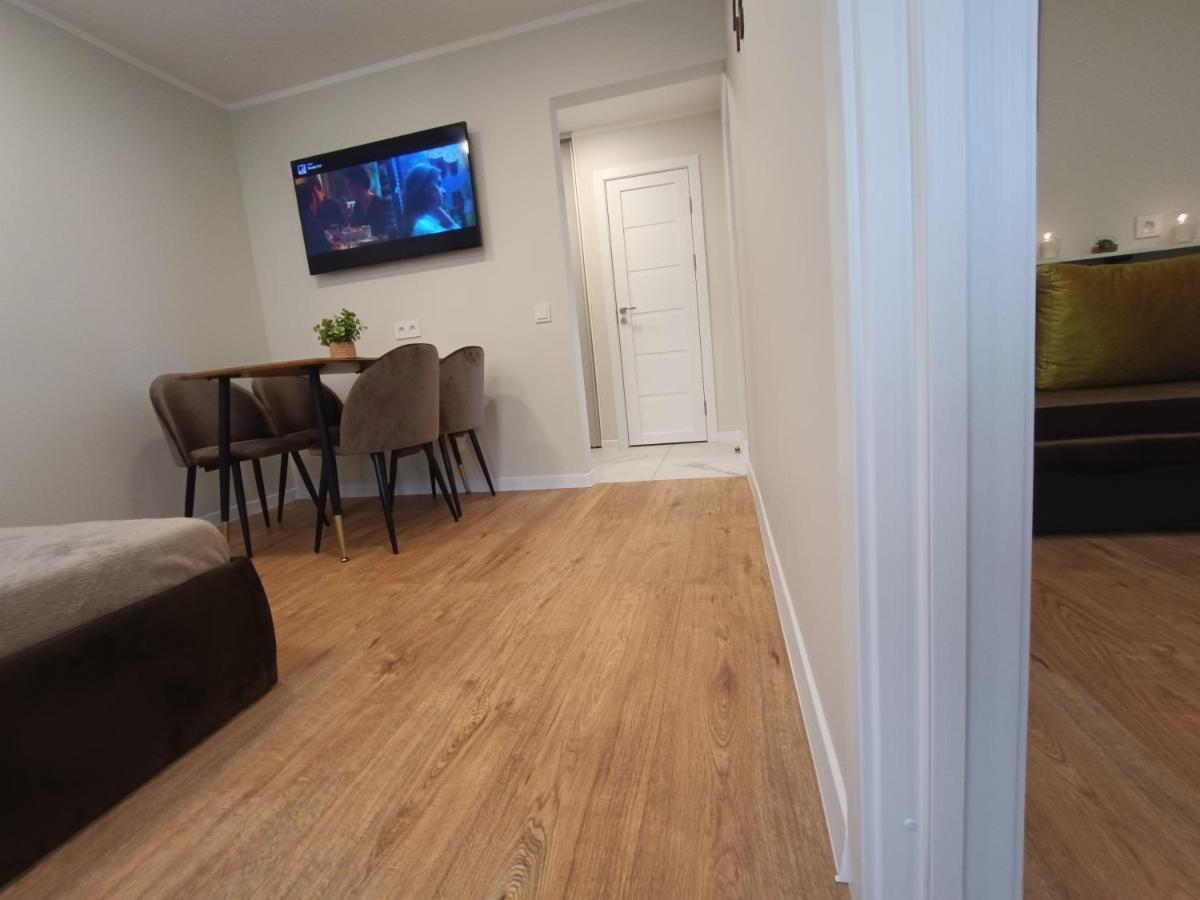 Dariaus Ir Gireno 6 Apartments Vilnius Dış mekan fotoğraf